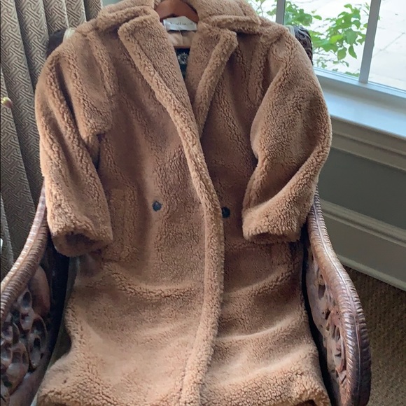 HOST PIC K.ZELL PARIS CAMEL COLOR OVERSIZED LUXE FAUX FUR TEDDY COAT SIZE M - Picture 6 of 16